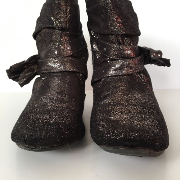 Justice | Scrunched Mid calf Metallic Boots girls sz 2 - Picture 3 of 6